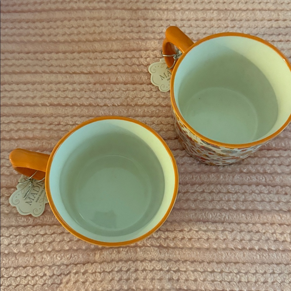 Set of 2 Madison 10 Strawberry Street Mushroom print mugs new! 18oz ceramic - Picture 3 of 7